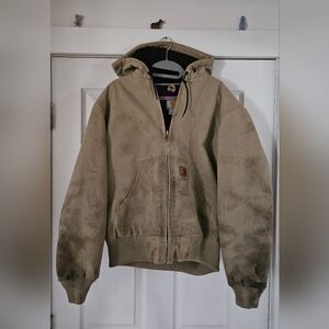 Authentic Carhartt Work Coat. Grunge. S